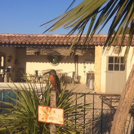 Appartement Dans Mas Provencal Grans Exterior foto