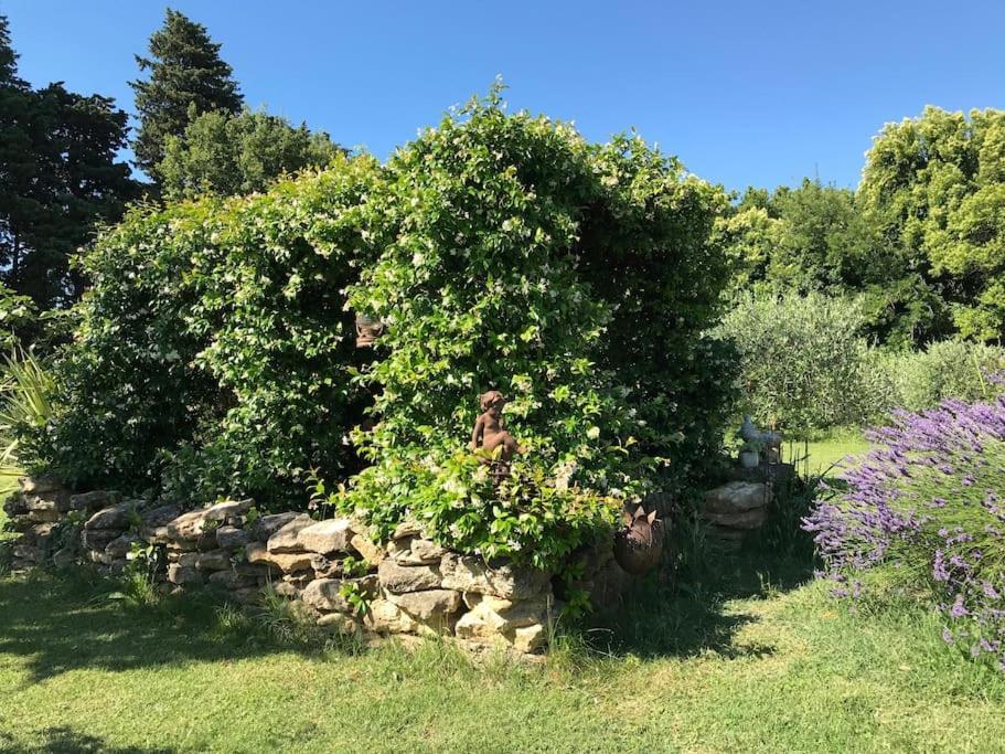 Appartement Dans Mas Provencal Grans Exterior foto